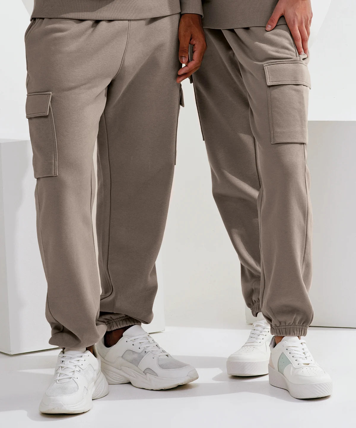 Enovate cargo recycled joggers
